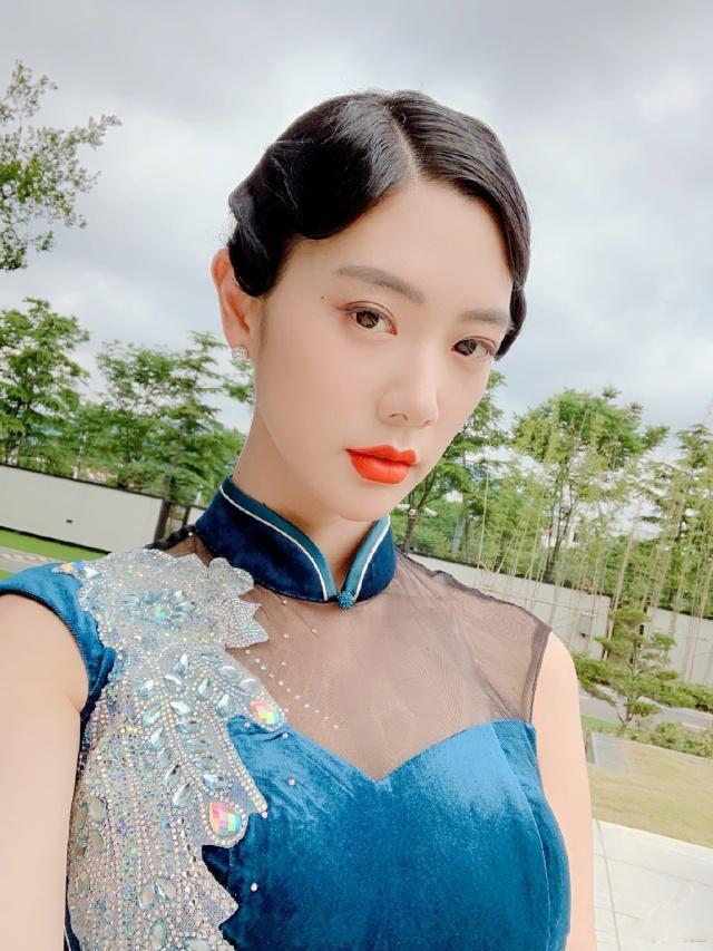 弹壳之吻